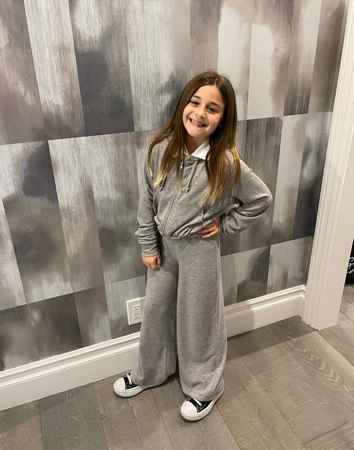 TWEENSTYLE HACCI ZIP HOODIE AND WIDE LEG SWEATS SET - GREY