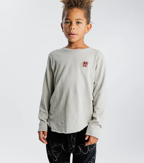 NUNUNU DIZZY SKULL PATCH SHIRTT - SMOKEY GREY