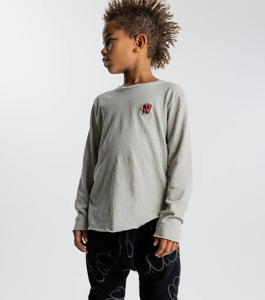 NUNUNU DIZZY SKULL PATCH SHIRTT - SMOKEY GREY